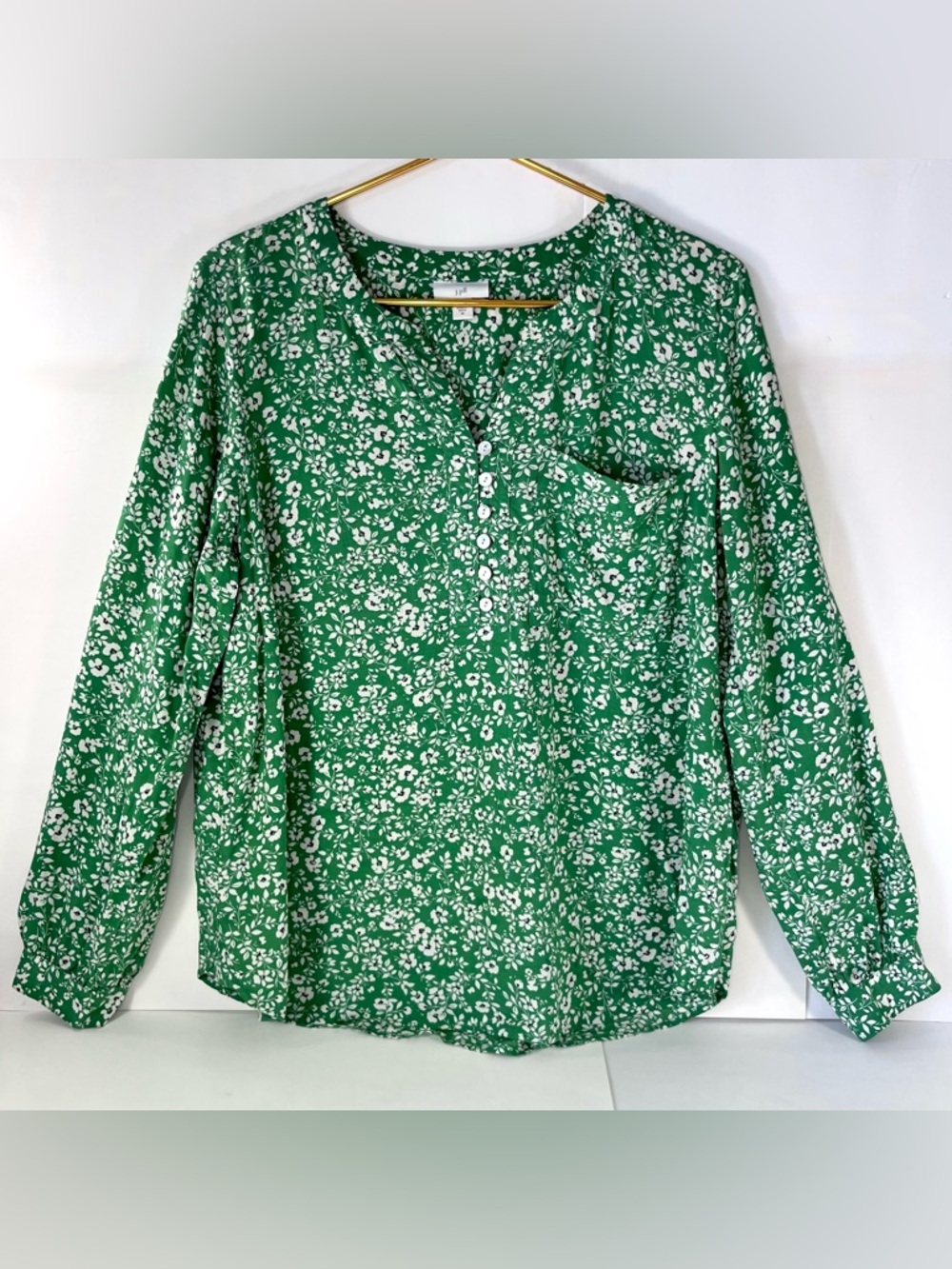 J Jill Green/White Floral Tunic Top Size M Long Sleeve V Neck 1/2 Button